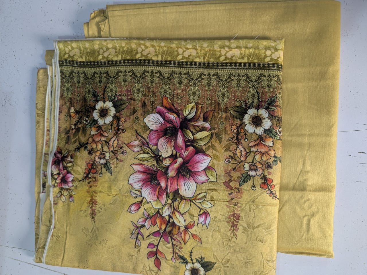 Linen Two Piece Suit Gala Daman side bazo Shirt Plain Trouser L6115